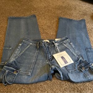 Toxica Premium Denim Blue Wide Leg Cargo Jeans
Junior 7 waist 28